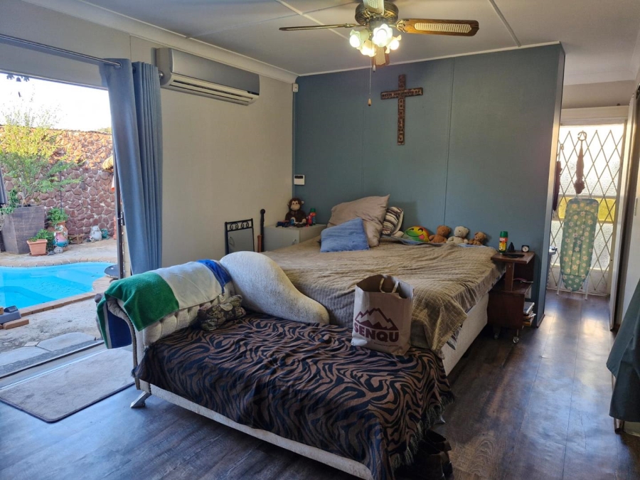 3 Bedroom Property for Sale in Uitsig Free State